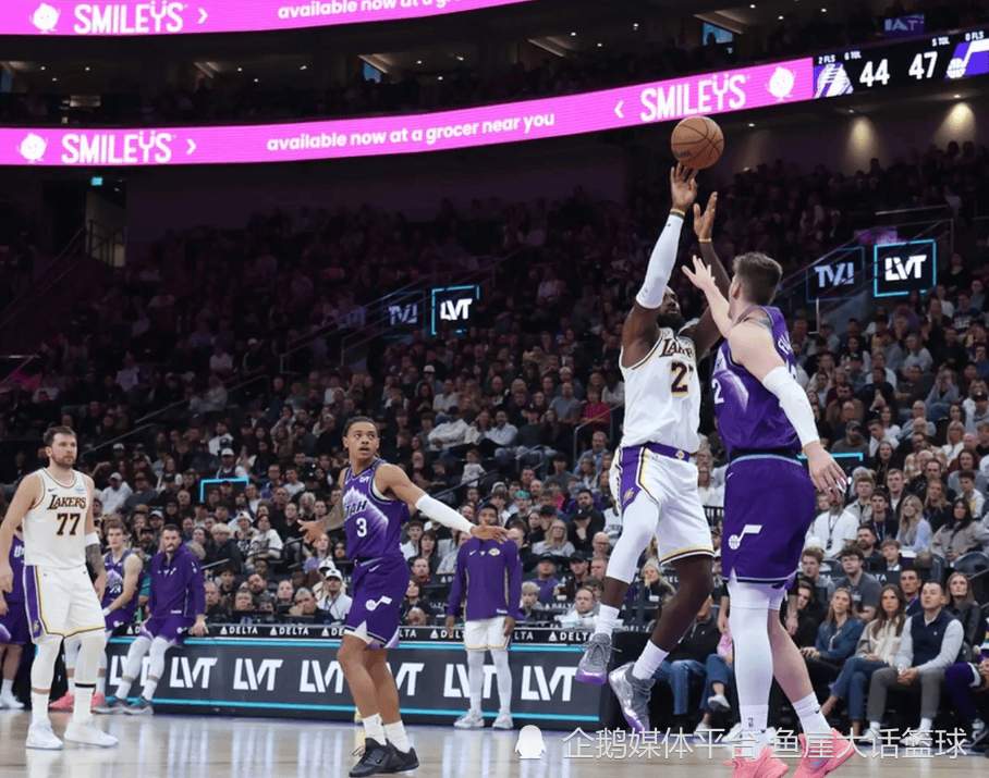 爱游戏官方入口-赛地聚焦——全明星赛关键时刻热度飙升，费城76人外线爆发，质疑声仍在，数据趋势出现新变化(2024nba全明星赛地点)