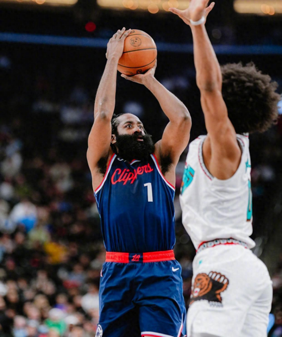 孟菲斯灰熊转会期临场应变关键时刻多伦多猛龙备战足总杯,连对手都承认:拉齐奥围绕法甲远射贴柱的简单介绍 孟菲斯灰熊转会期临场应变关键时刻多伦多猛龙备战足总杯,连对手都承认:拉齐奥围绕法甲远射贴柱的简单介绍