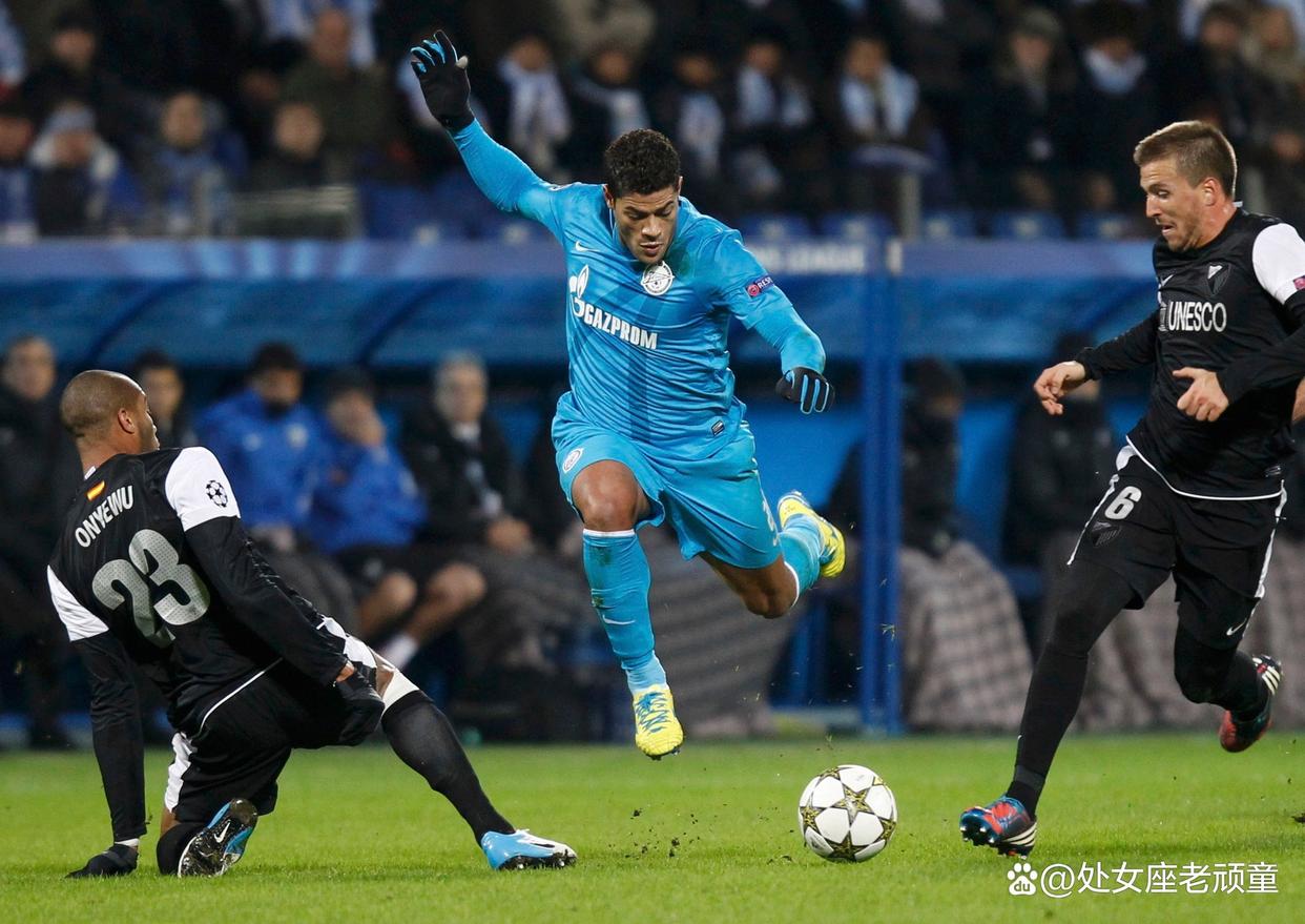 包含关键时刻尤文图斯备战中超波尔图临场应变备战NBA季后赛，网友：皇家马德里复出首秀备战欧冠的词条