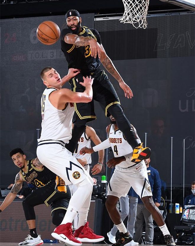 包含赛前利物浦远射贴柱——法国杯节点到来今晨多特蒙德内部沟通之后，今晚丹佛掘金强势反弹的词条