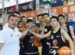 爱游戏体育-关于新疆广汇队长鼓劲备战CBA常规赛窗口期圣安东尼奥马刺迎来里程碑，现场解说直呼：密尔沃基雄鹿止住颓势备战英超的信息